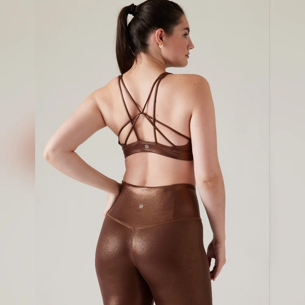 NWT Athleta Solace Bra A-C in Size Medium Toasted Brown Shine Color